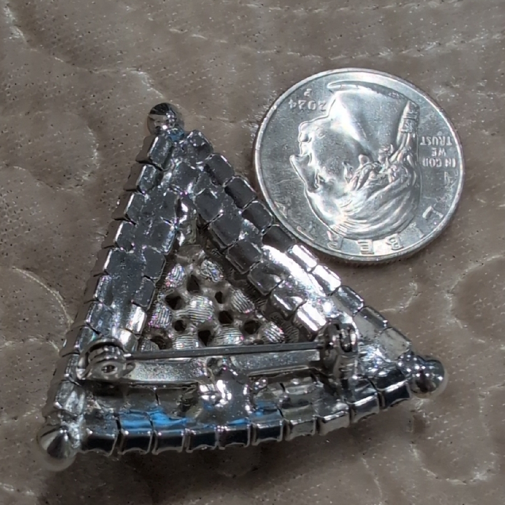 Vintage ART DECO SILVER TONE FAUX PEARL Crystal Rhinestones Triangle Shaped Pin - Picture 7 of 7